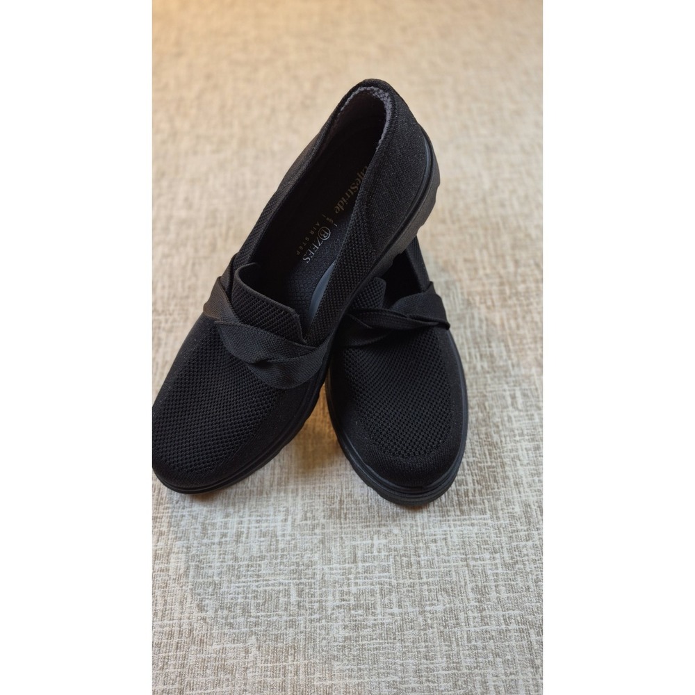 BZees for LifeStride Women's Muse Bow Loafers Black Slip On Shoes Size 9